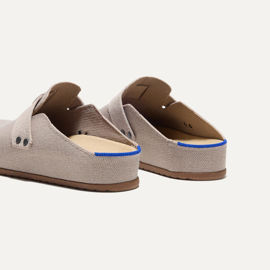 Rothys The Men's Clog in Dove