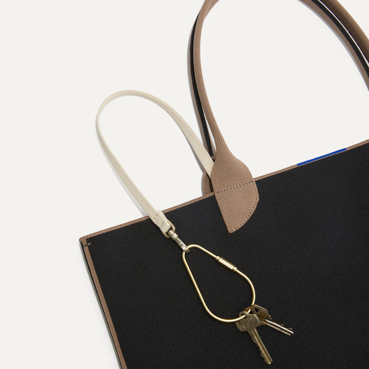 Rothys The Lightweight Tote in Black Portobello