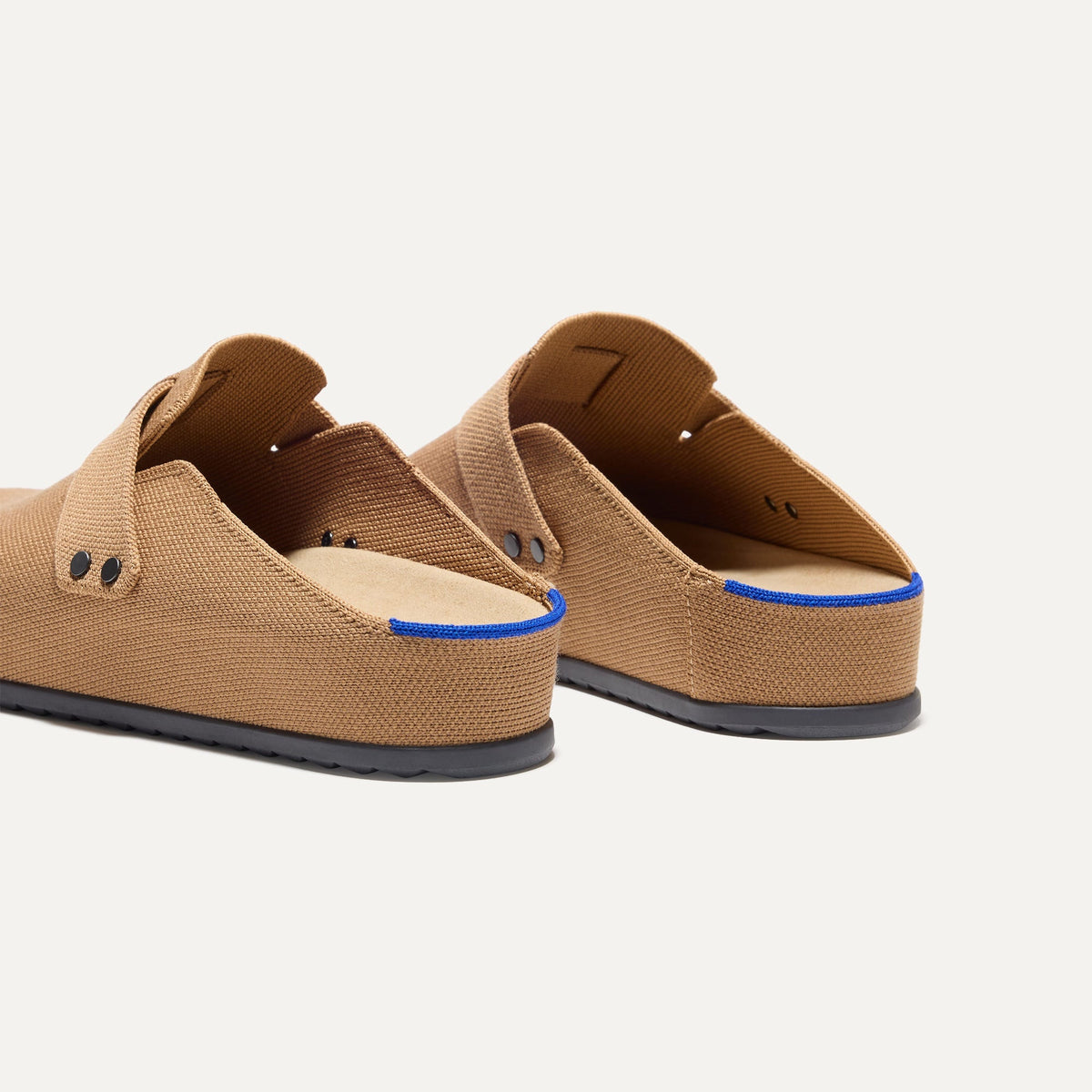 Rothys The Men's Clog in Butternut