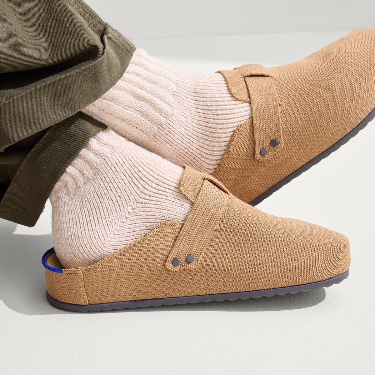Rothys The Men's Clog in Butternut