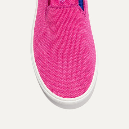 Rothys The Kids Sneaker in Bubblegum