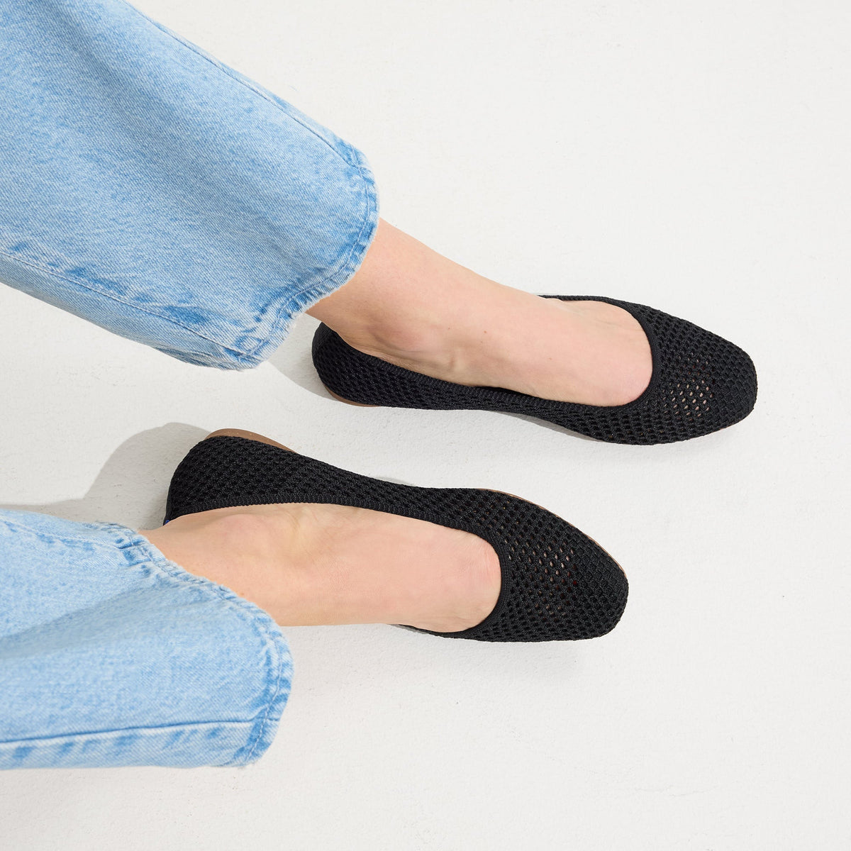 Rothys The Max Square in Black Mesh