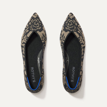 Rothys The Point II in Chantilly Noir