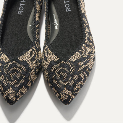 Rothys The Point II in Chantilly Noir