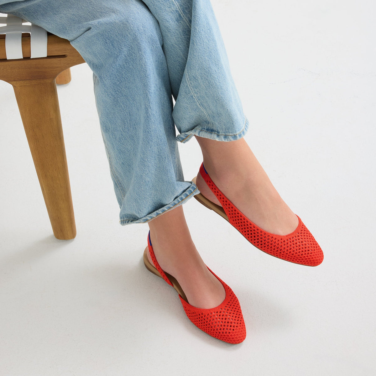 Rothys The Almond Slingback in Poppy Mesh