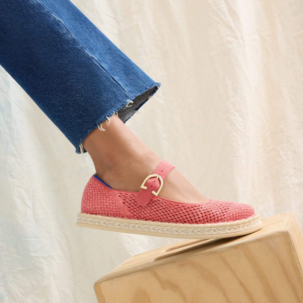 Rothys The Espadrille Mary Jane in Starfish
