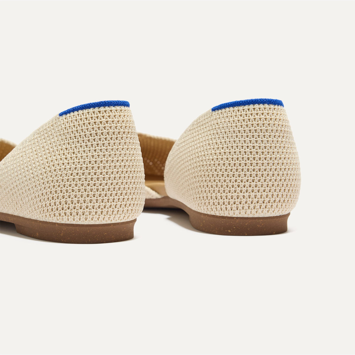 Rothys The D'Orsay Point in Conch Raffia-Knit