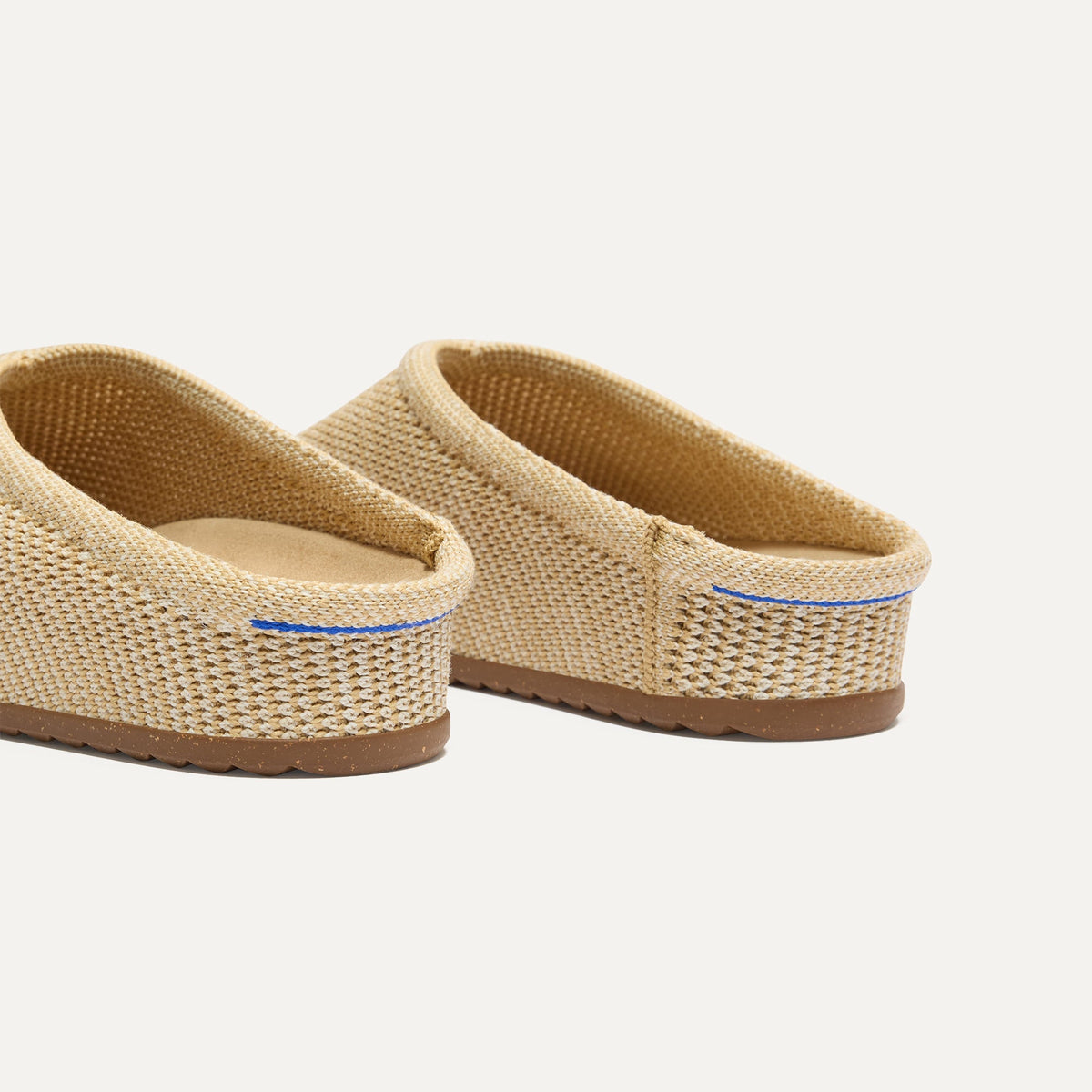 Rothys The Casual Clog in Pelican Raffia-Knit