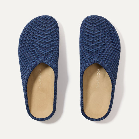 Rothys The Casual Clog in Blue Raffia-Knit