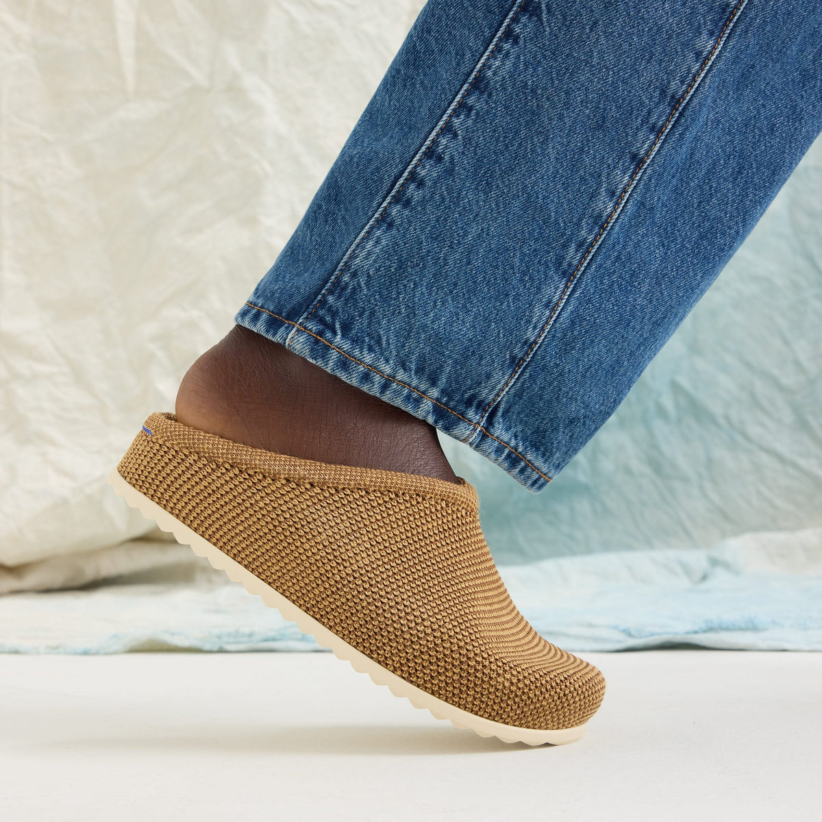 Rothys The Casual Clog in Wheat Raffia-Knit