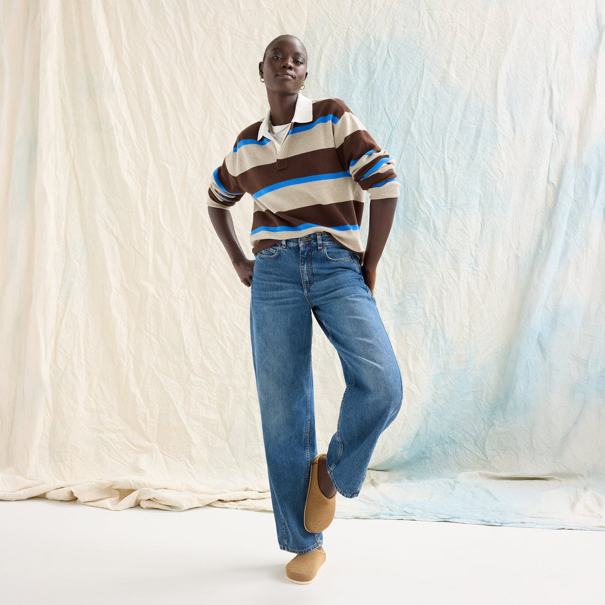 Rothys The Casual Clog in Wheat Raffia-Knit