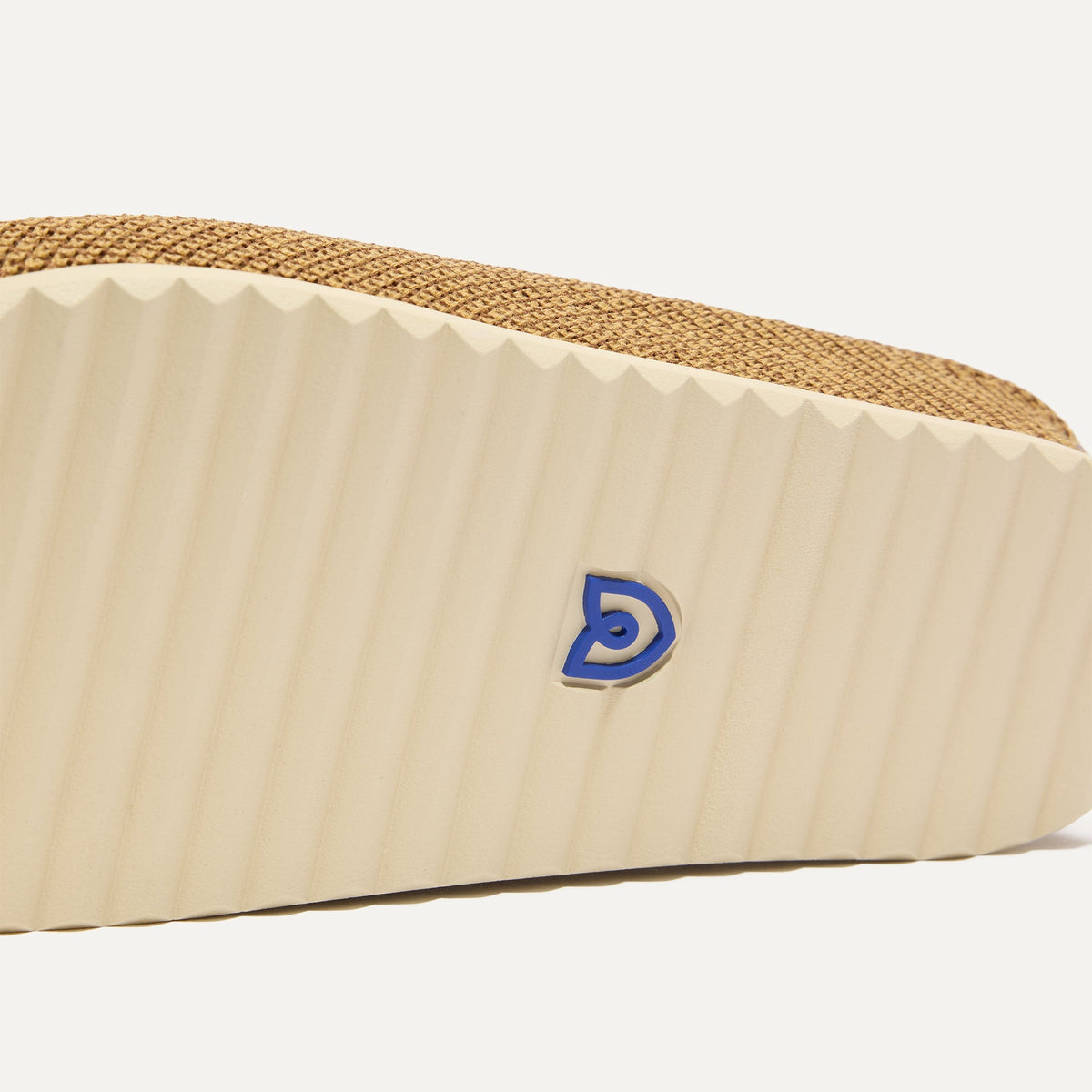 Rothys The Casual Clog in Wheat Raffia-Knit
