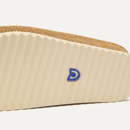 Rothys The Casual Clog in Wheat Raffia-Knit