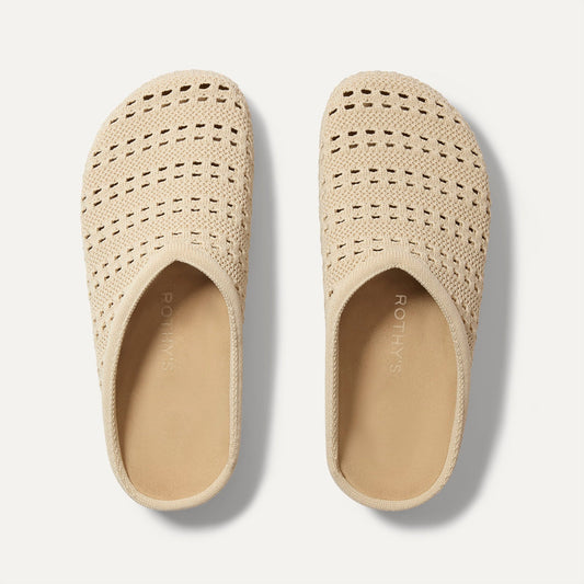 Rothys The Casual Clog in Powder Crochet