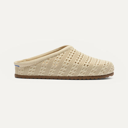 Rothys The Casual Clog in Powder Crochet