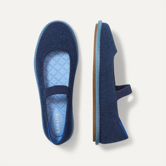 Rothys Women's ReVelvet™ Cruiser Mary Jane in ReVelvet™ Navy
