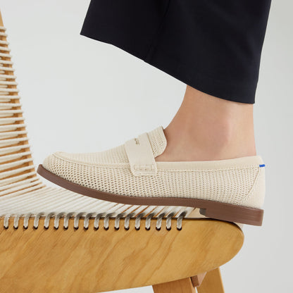 Rothys The Penny Loafer in Conch Raffia-Knit for Women