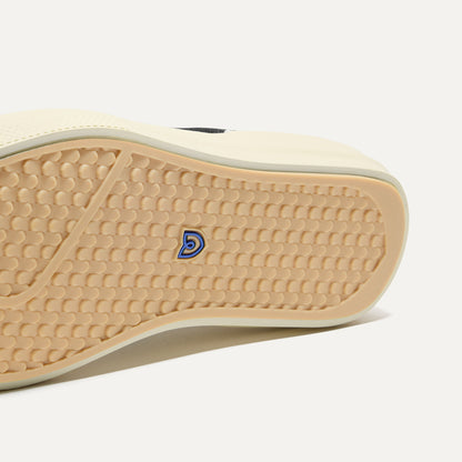 Rothys The Women's RS02 Sneaker in Jet