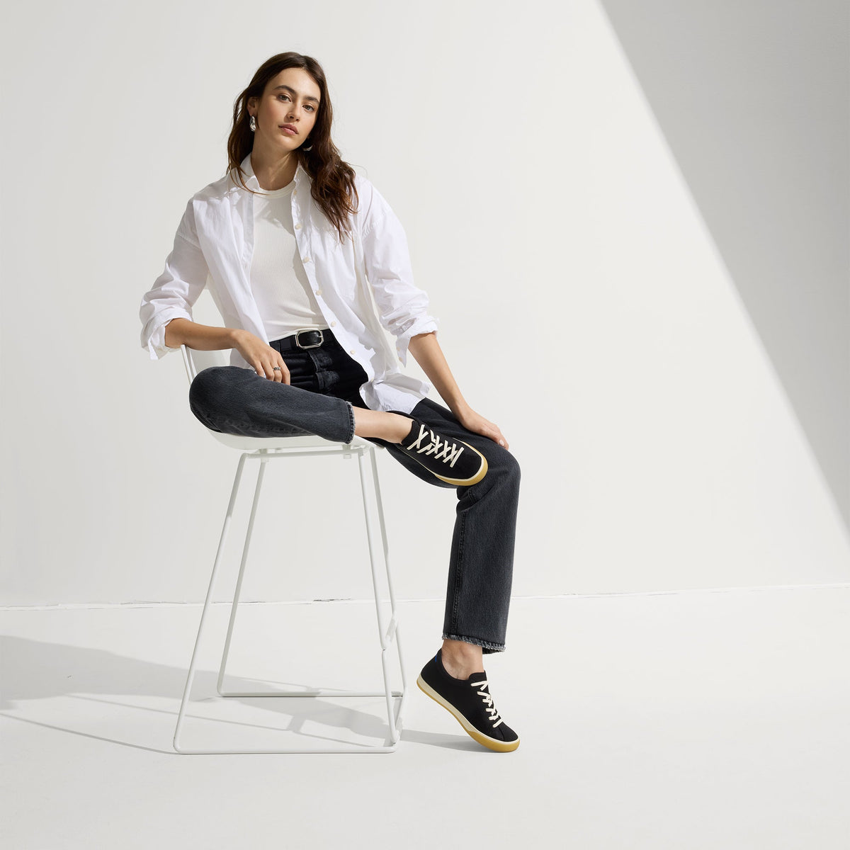 Rothys The Lace Up Sneaker in Black for Women