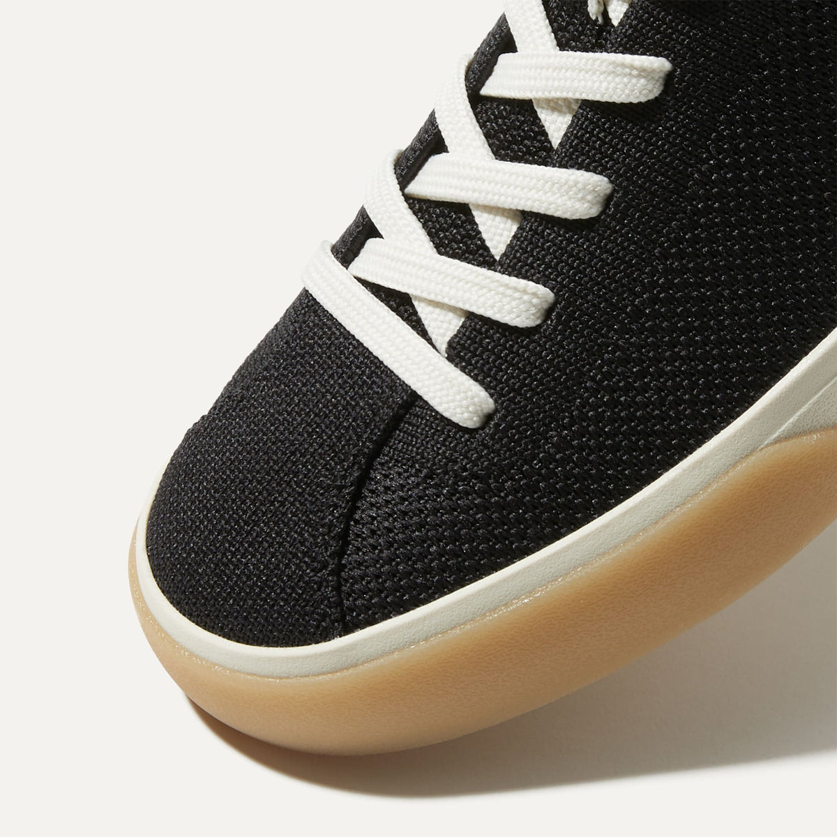 Rothys The Lace Up Sneaker in Black for Women