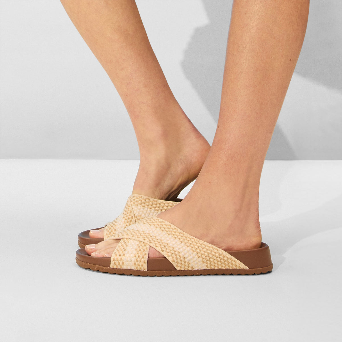 Rothys The Weekend Slide in Vanilla Cone