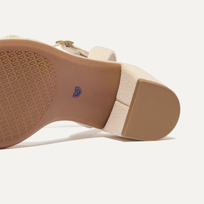 Rothys The Knot Sandal in Conch