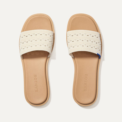 Rothys The Slide Sandal in Sandy Crochet
