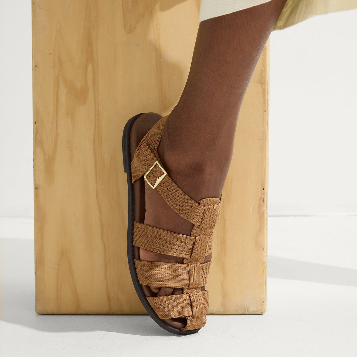 Rothys The Fisherman Sandal in Pecan