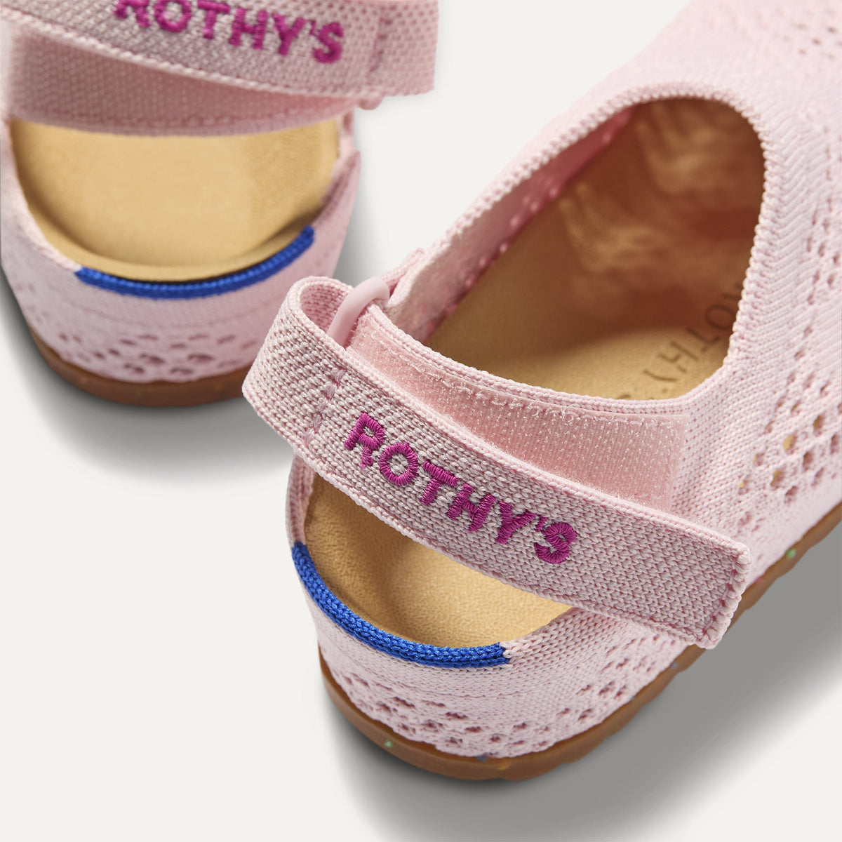 Rothys The Kids Clog in Pink Crochet