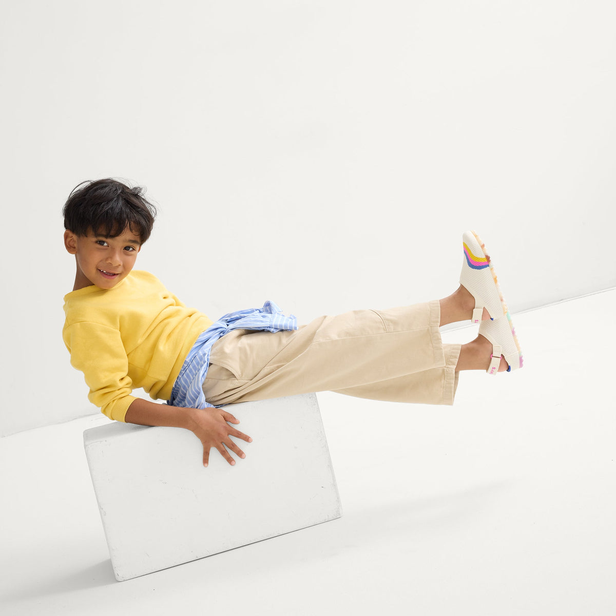 Rothys The Kids Clog in Retro Wave
