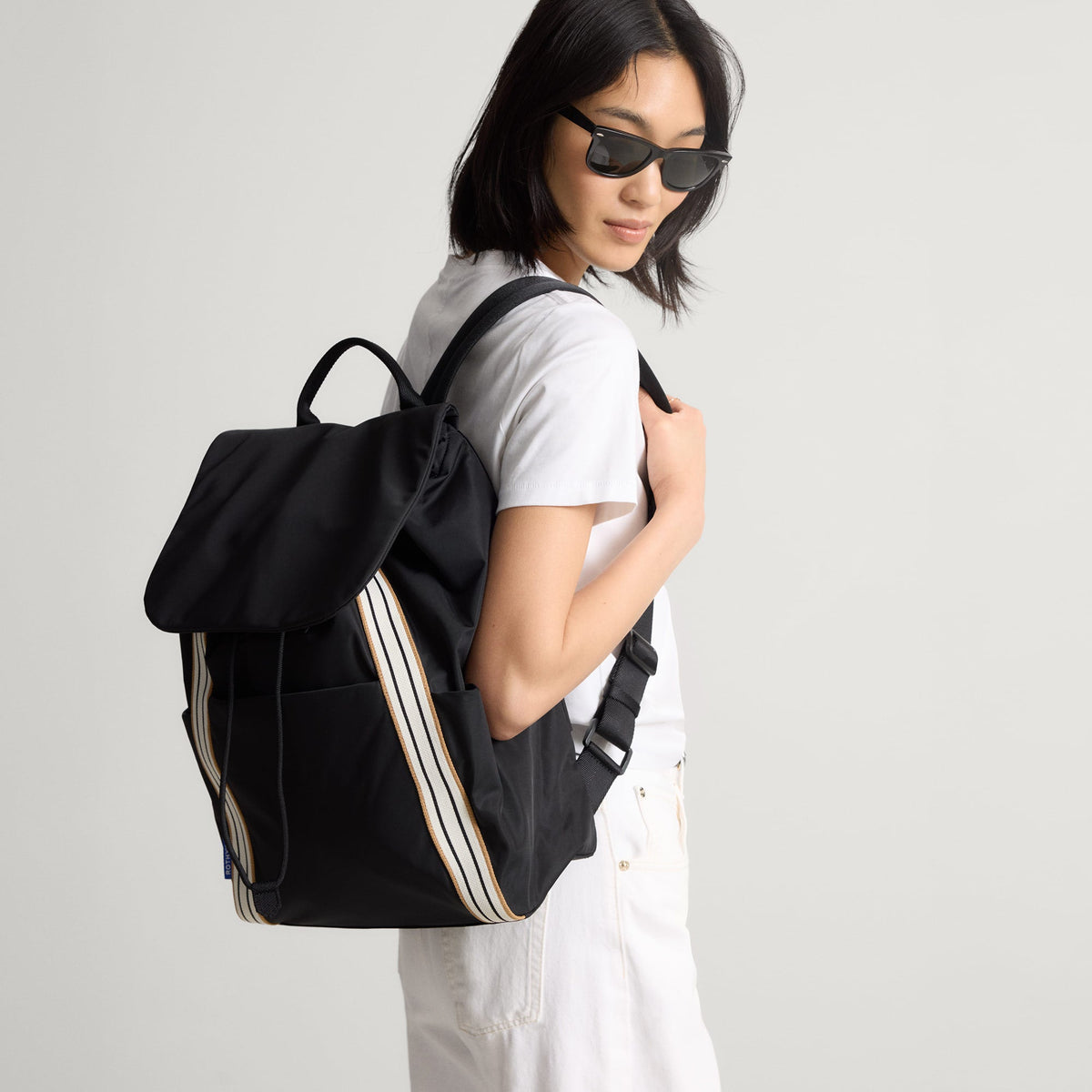 Rothys Lightweight Travel Cinch Backpack in Ink