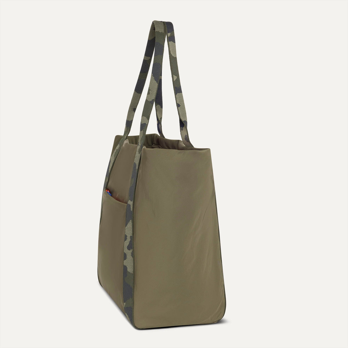 Rothys The Travel Tote in Forest