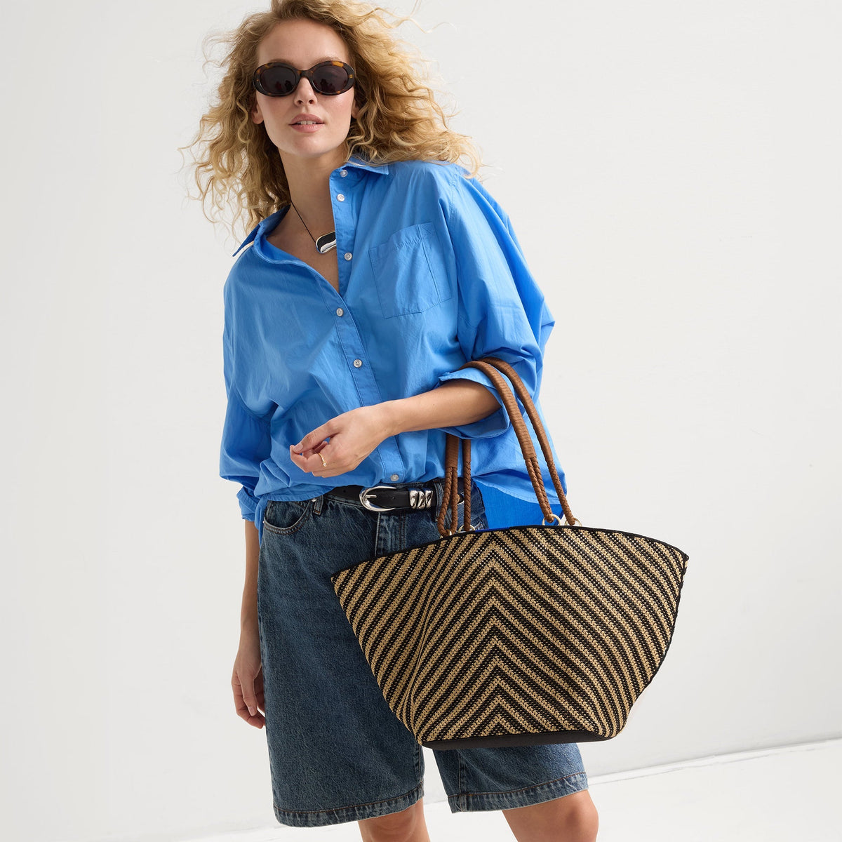 Rothys Women's Beach Bag in Toffee Chevron