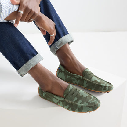 Rothys The Men's Daily Driver in Forest Camo