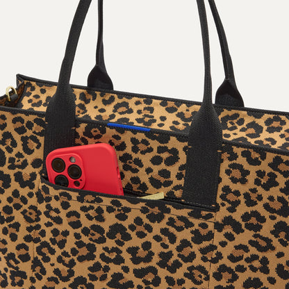 Rothys The Classic Tote in Toasty Cat