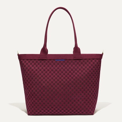 Rothys The Lightweight Zipper Tote in Cabernet Check