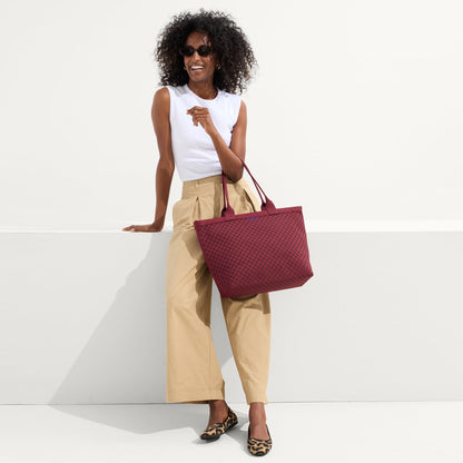 Rothys The Lightweight Zipper Tote in Cabernet Check