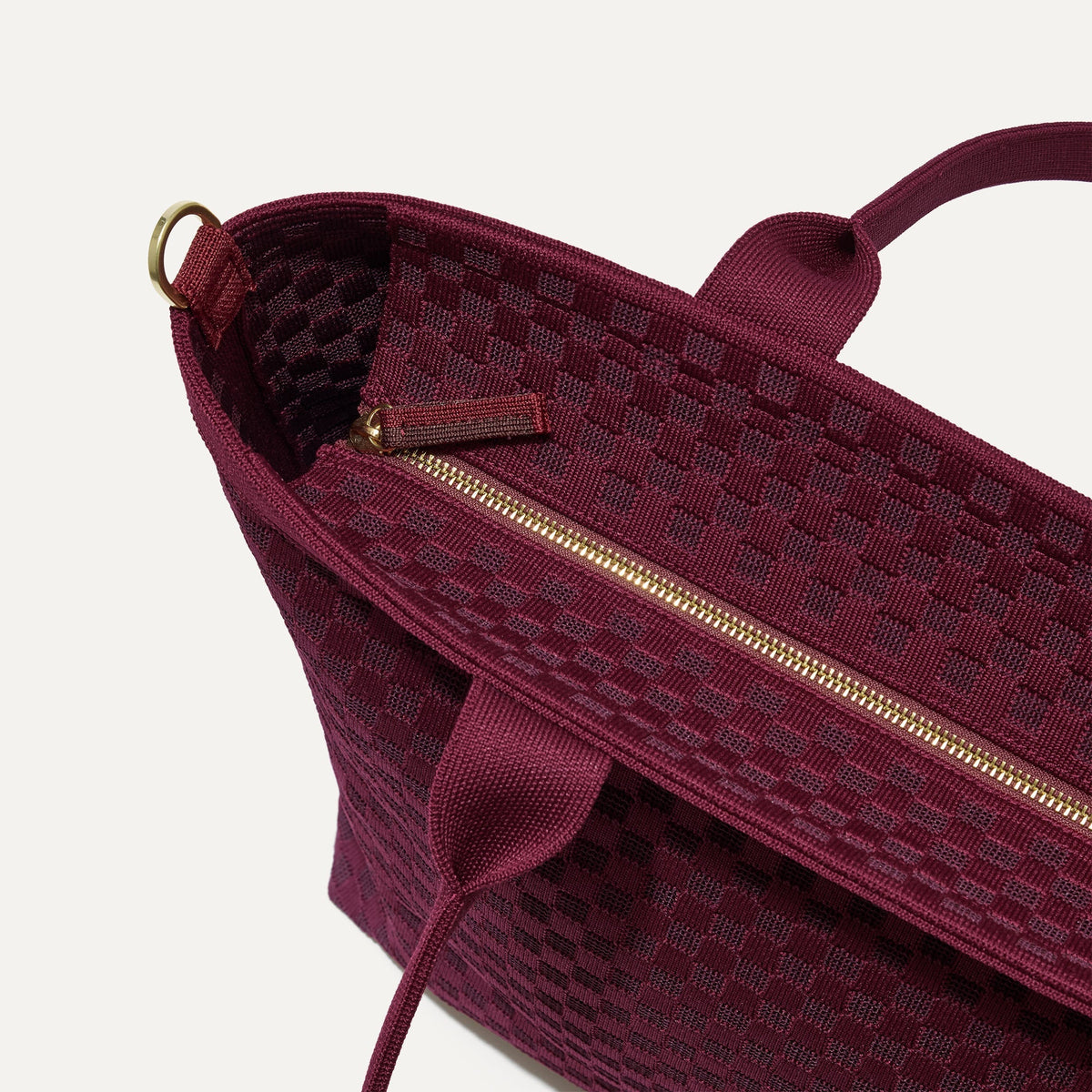 Rothys The Lightweight Zipper Tote in Cabernet Check