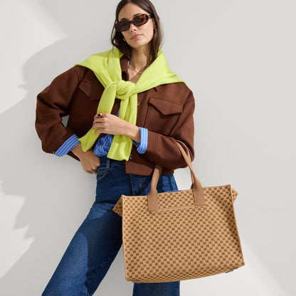 Rothys The Classic Tote in Hazelnut
