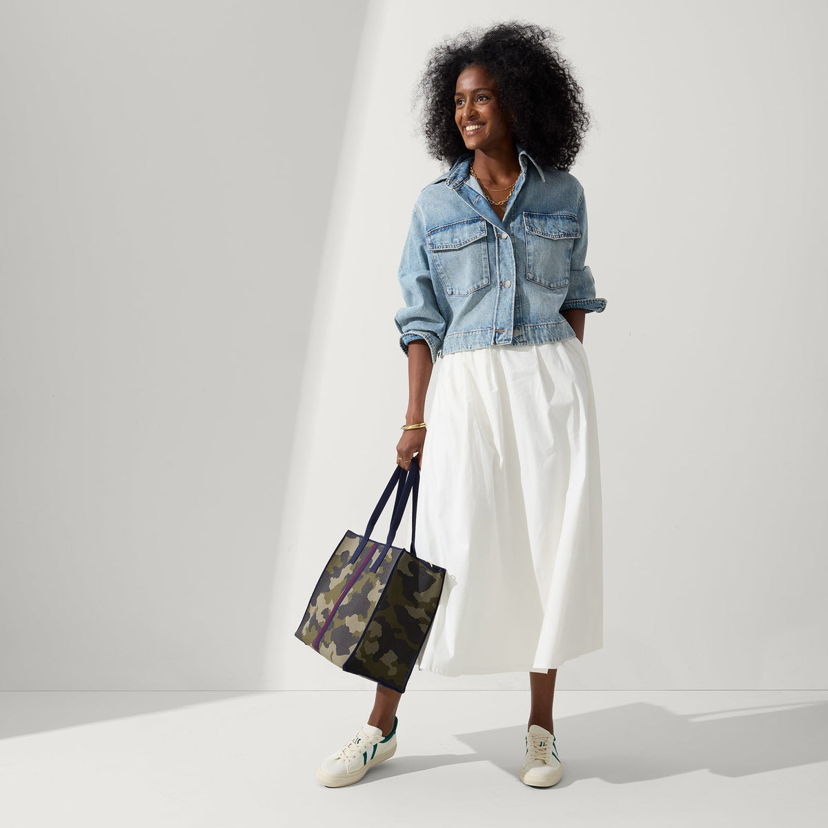 Rothys The Classic Tote in Spruce Camo