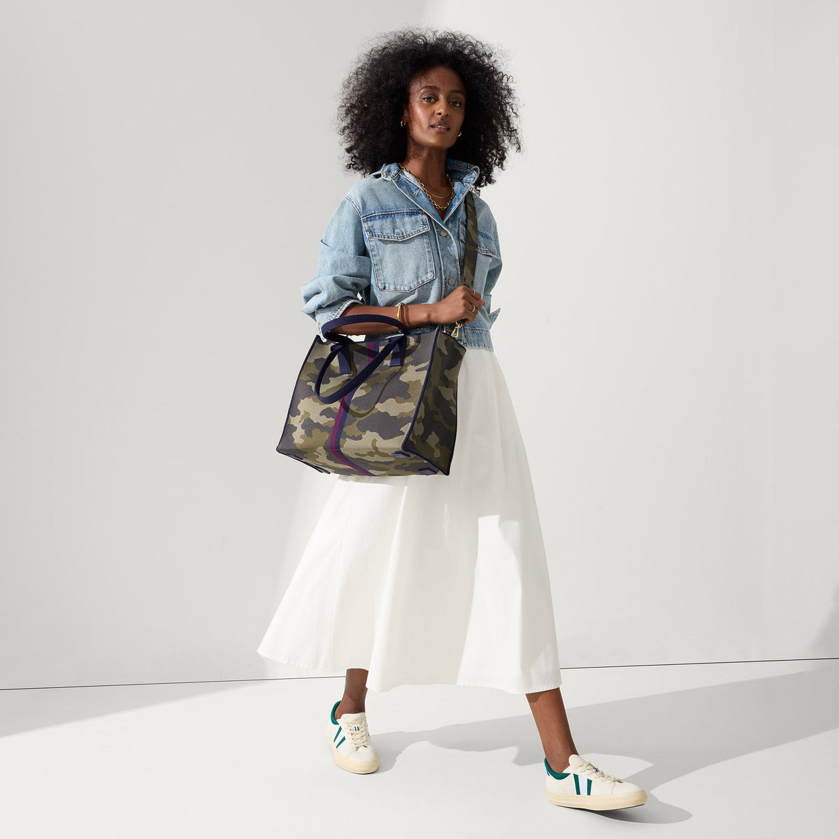 Rothys The Classic Tote in Spruce Camo