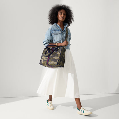 Rothys The Classic Tote in Spruce Camo