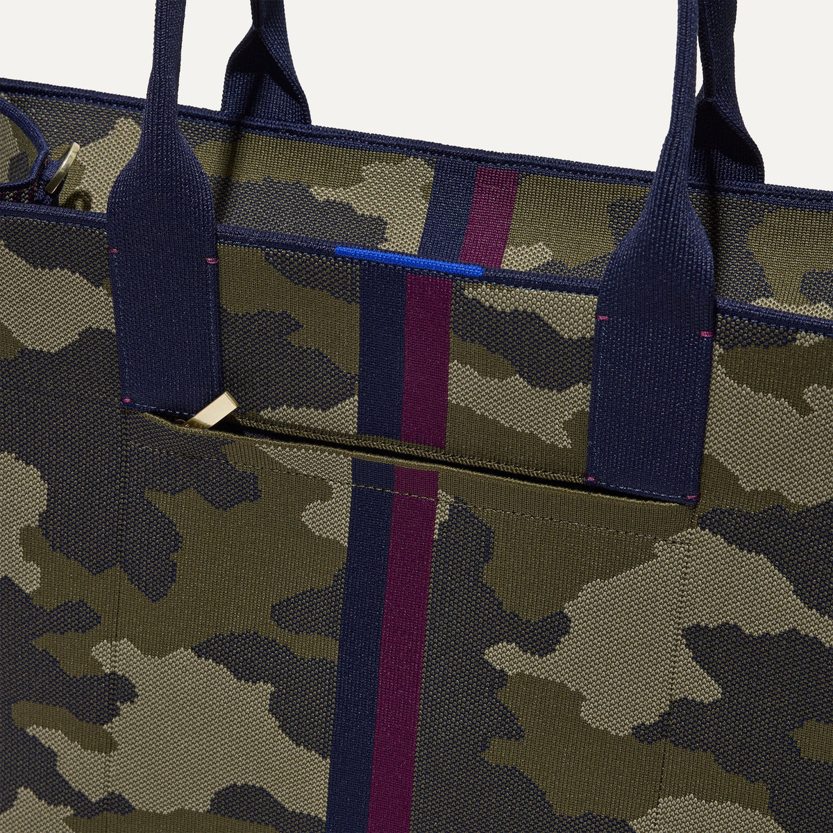 Rothys The Classic Tote in Spruce Camo