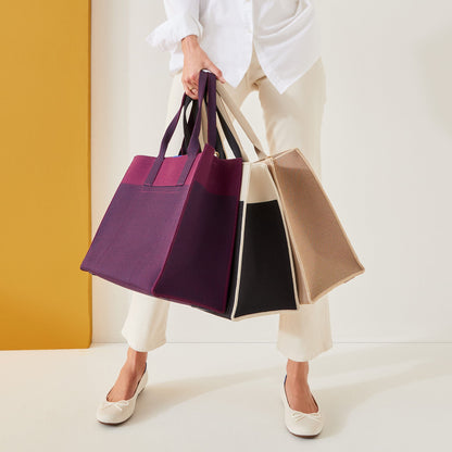 Rothys The Classic Tote in Luna