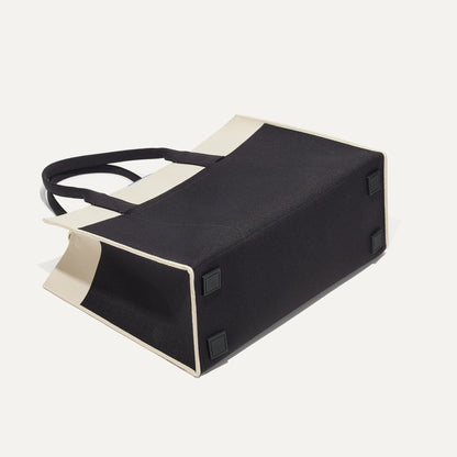 Rothys The Classic Tote in Luna