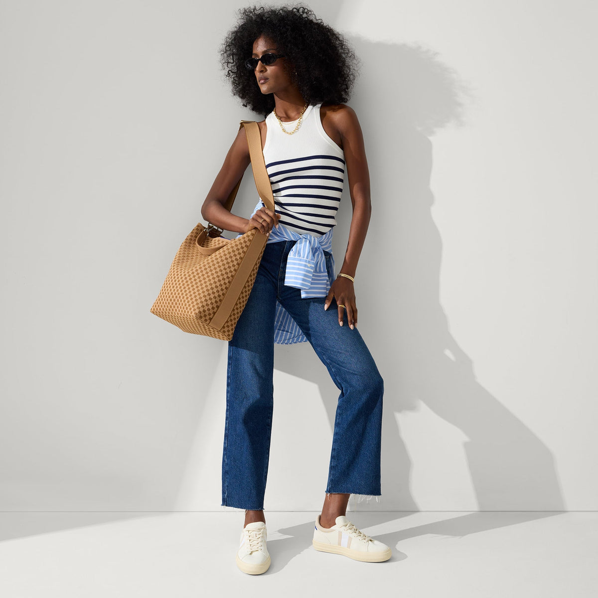 Rothys The Bucket Bag in Hazelnut