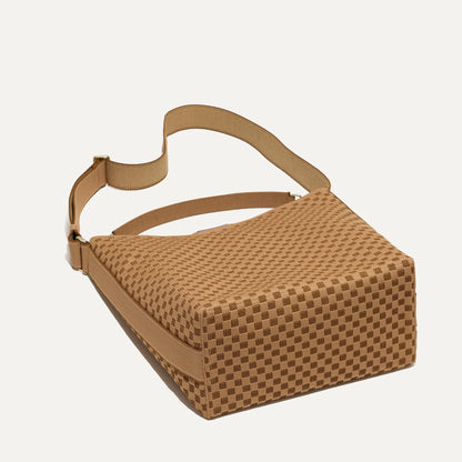 Rothys The Bucket Bag in Hazelnut