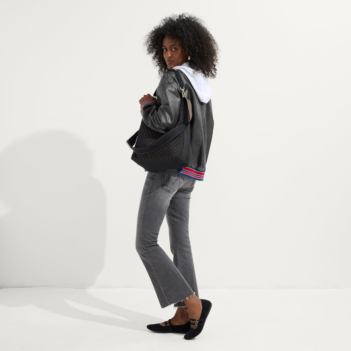 Rothys The Bucket Bag in Night Song