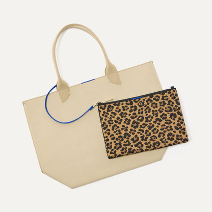 Rothys The Convertible Clutch in Toasty Cat