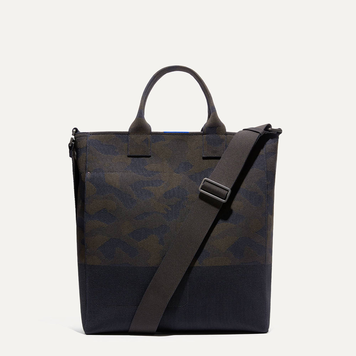 Rothys Rothy’s Carryall Tote in Woodland Camo
